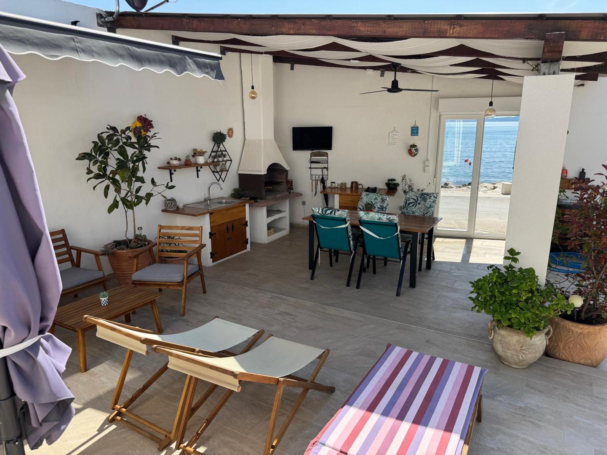 Villa House Oasis Livak Kastela